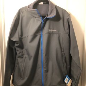 Columbia Men’s jacket Xlarge MT.Village Softshell